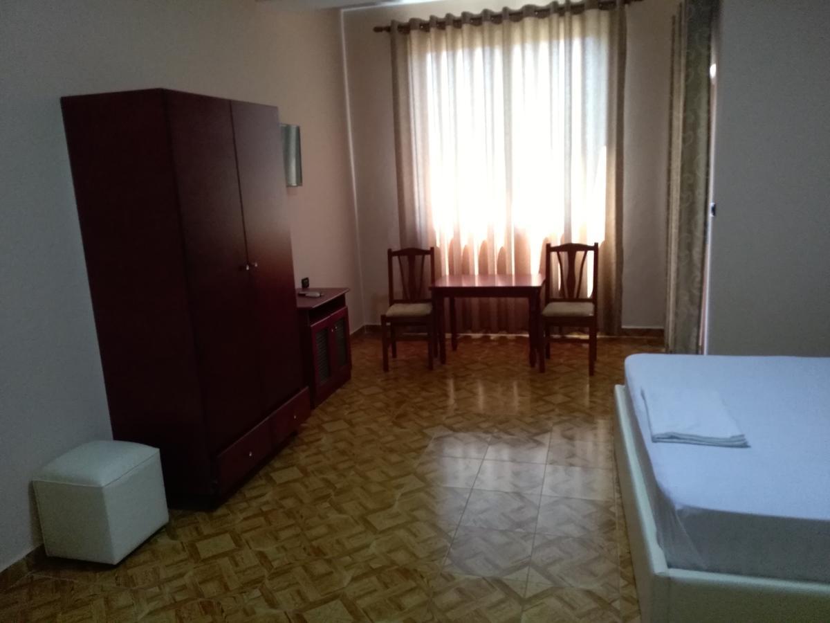Hotel Gjeli Фиери Экстерьер фото